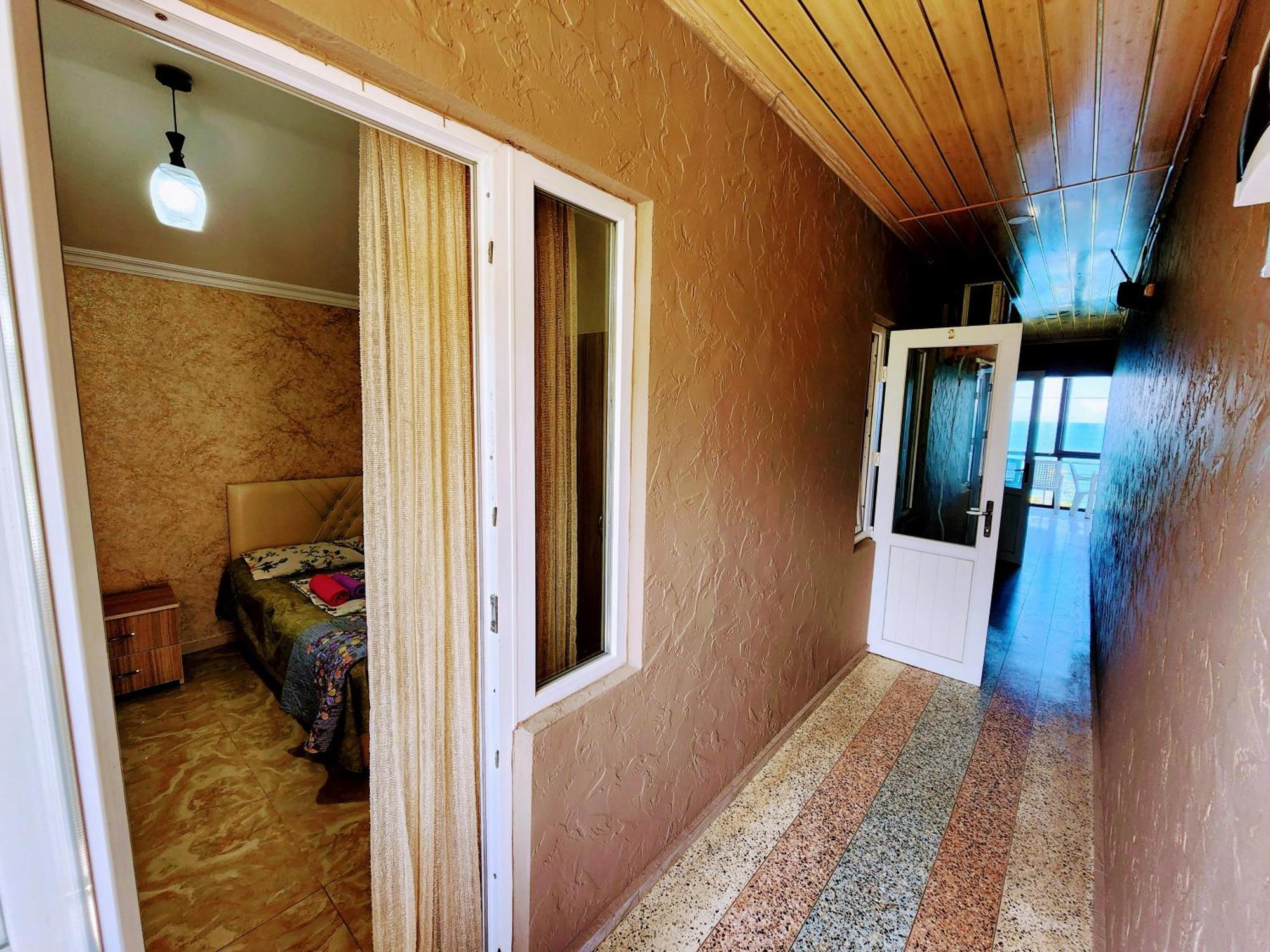 Guest House Nona Chakvi Bagian luar foto