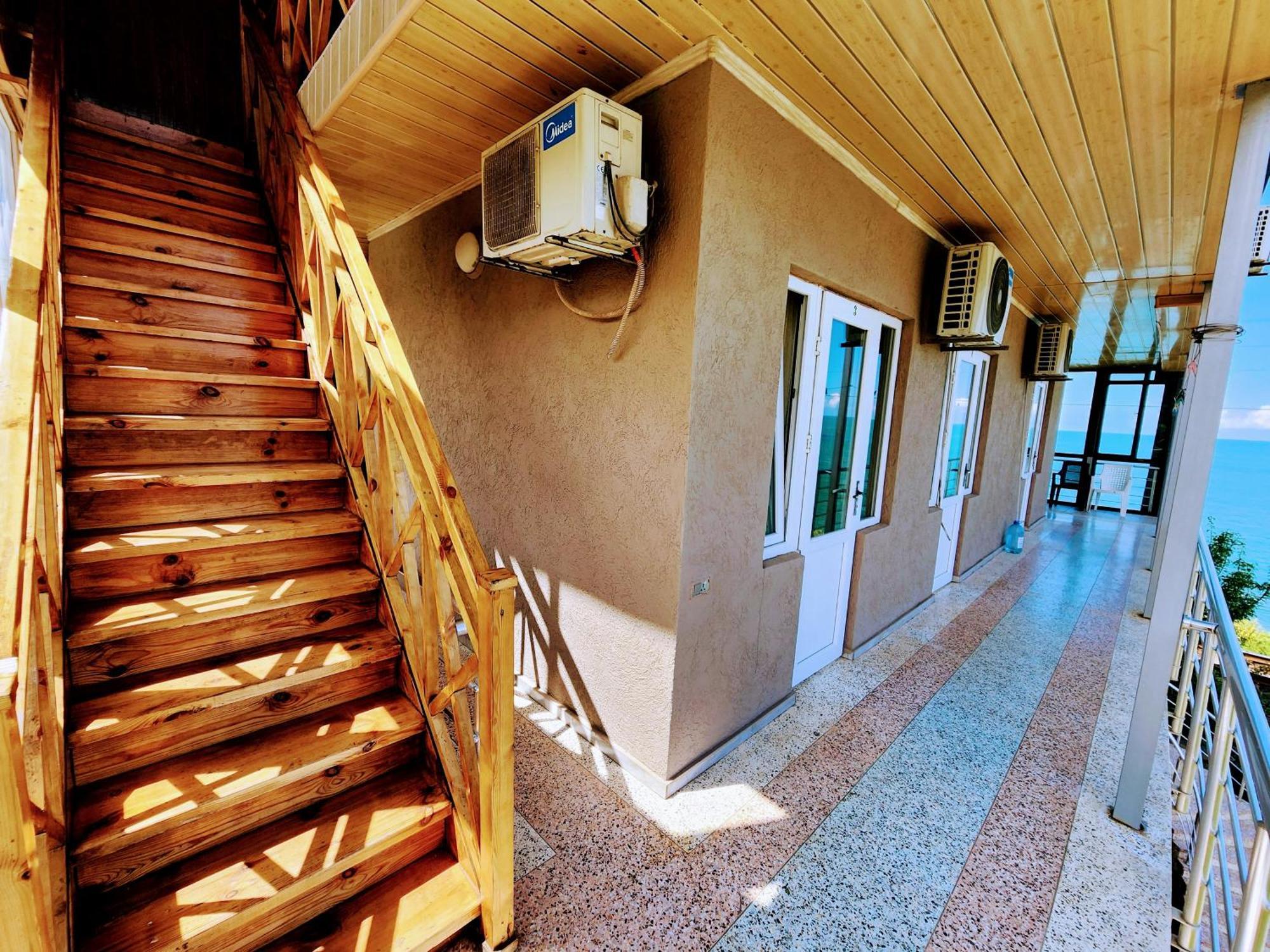 Guest House Nona Chakvi Bagian luar foto