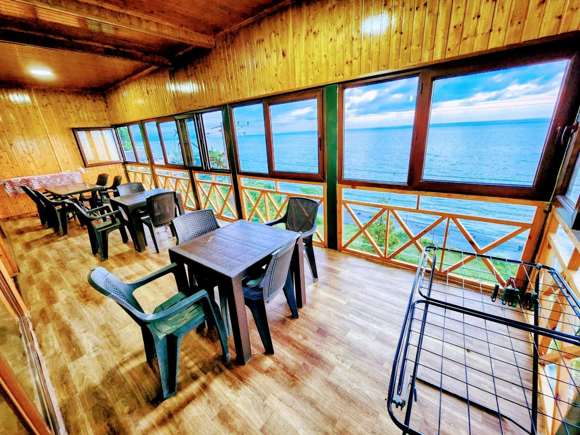 Guest House Nona Chakvi Bagian luar foto