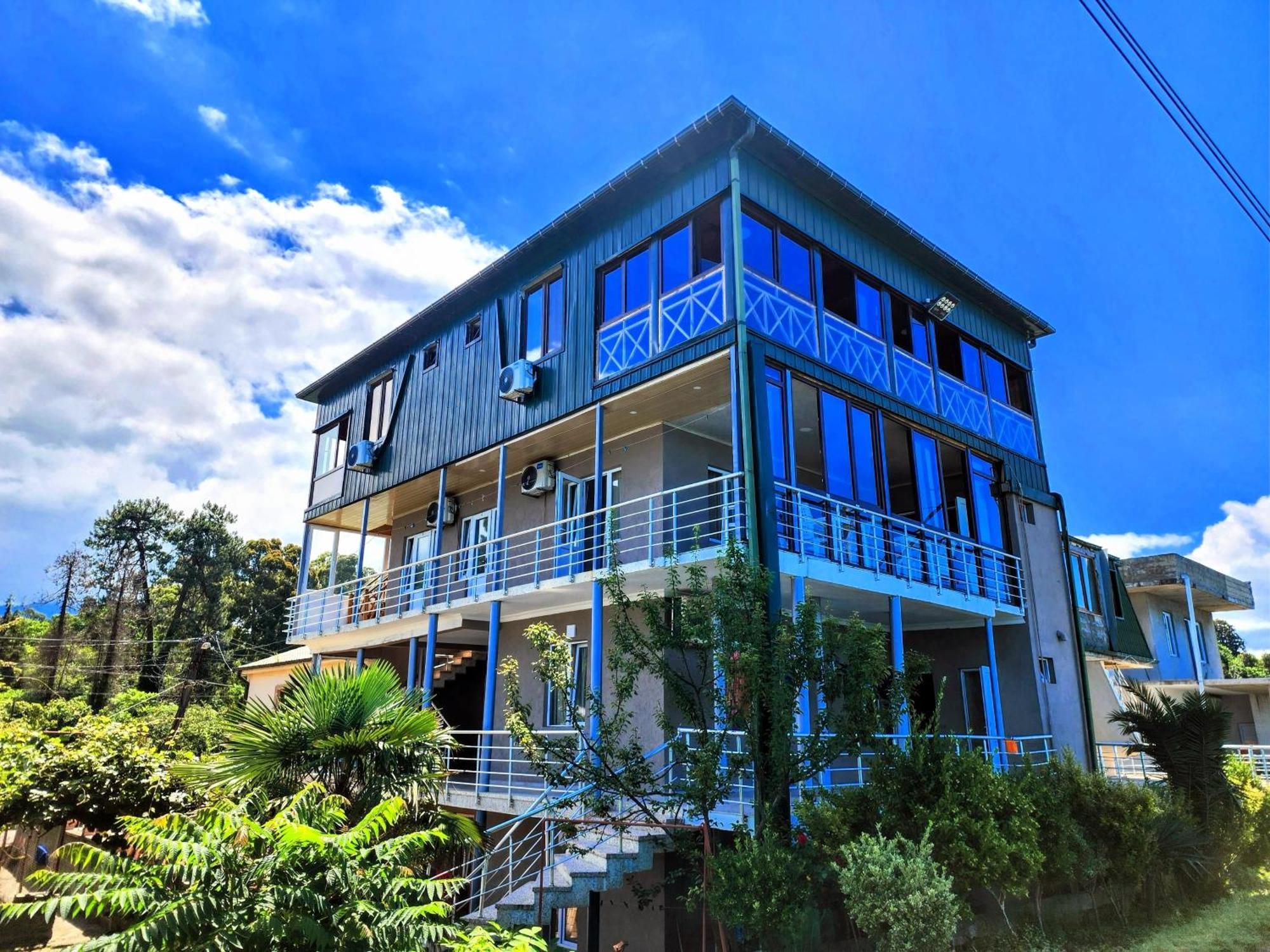 Guest House Nona Chakvi Bagian luar foto