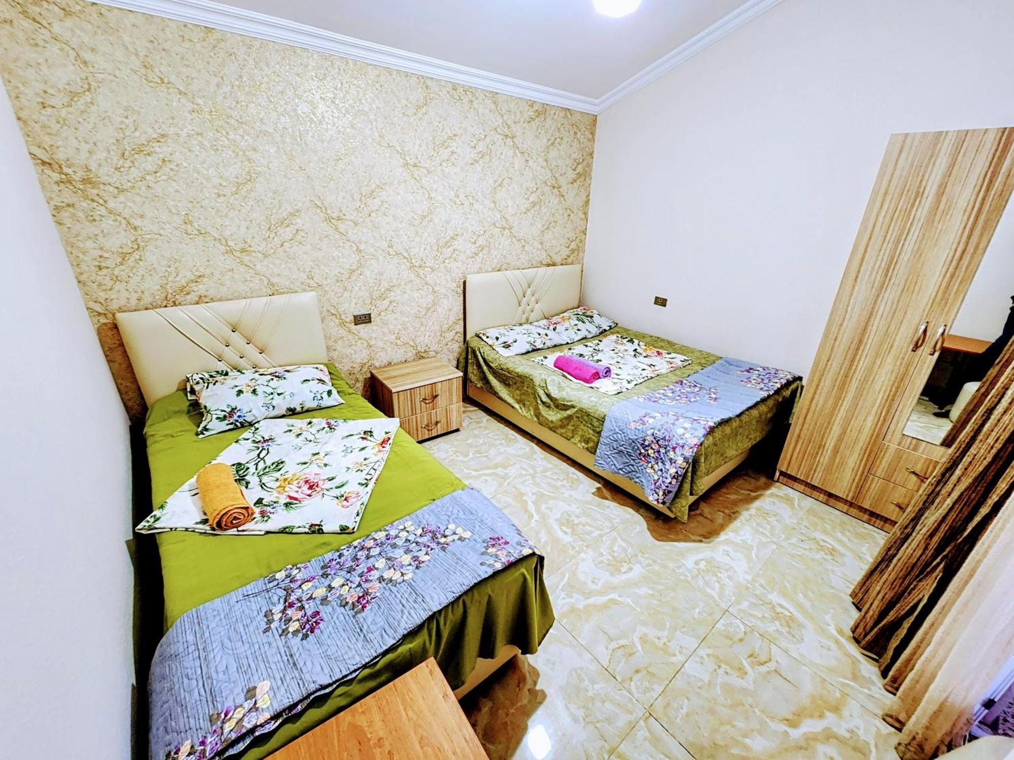 Guest House Nona Chakvi Bagian luar foto
