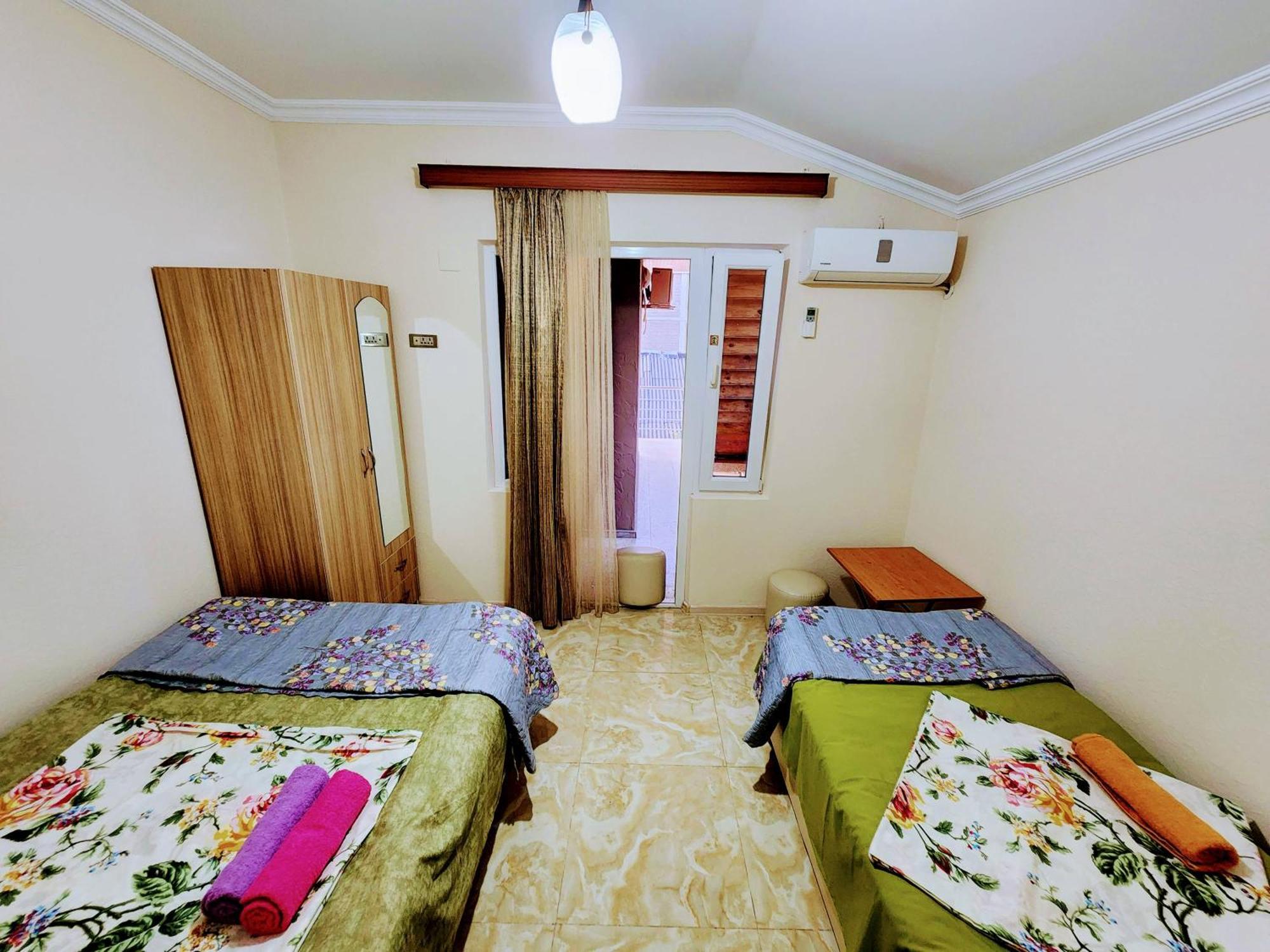 Guest House Nona Chakvi Bagian luar foto